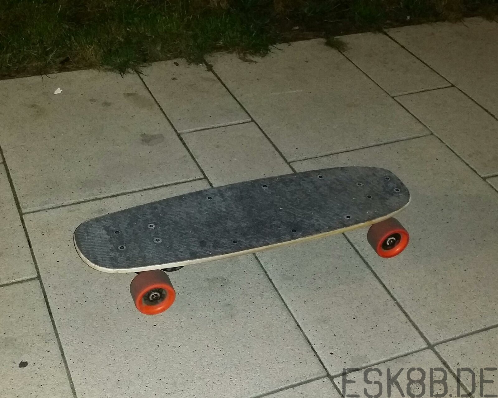 pocketboard-update-neues-deck-mit-kicktail-und-umbau-von-7s-auf-8s-akku-3052.jpg