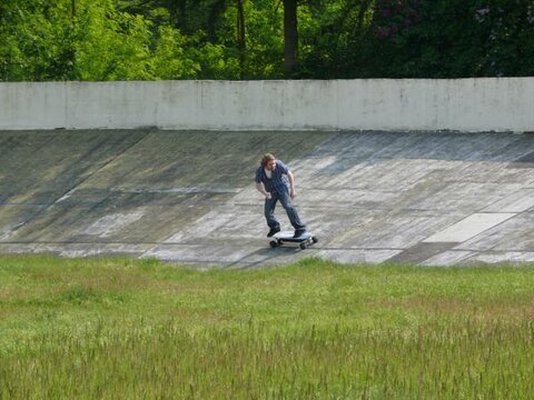 Steilkurven mit 40km/h fahren ist richtig geil