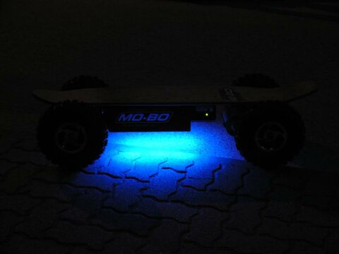 MoBo MB 800 Allterrain
with blue underbody leds at night