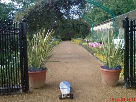 My ES-600 
Assorted pictures of Roundhay Park, Leeds