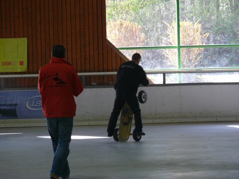 1. Deutsche Meisterschaft im E-Skateboarding