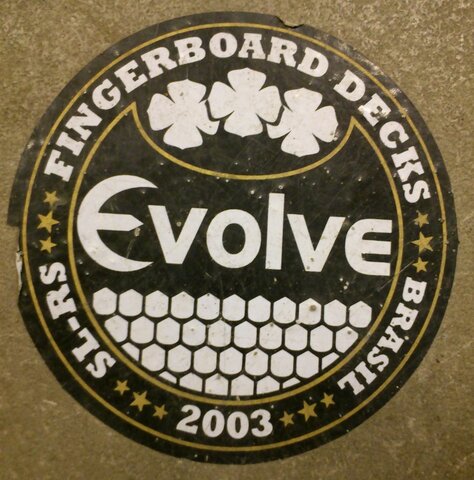 Mehr Informationen zu ":-) evolve  ......

gefunden im Fingerboard-Store !! Hat also auch was mit "skaten" zu tun :-)"