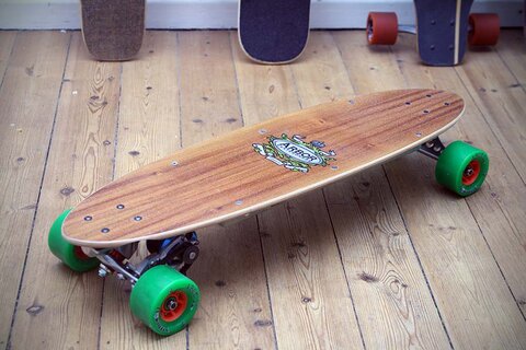 http://www.elektro-skateboard.de/forum/eigenbauten-95/e-arbor-zeppelin-1997.php