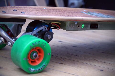 http://www.elektro-skateboard.de/forum/eigenbauten-95/e-arbor-zeppelin-1997.php