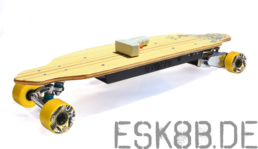 Evolve mit Sector9 Longboard Rollen