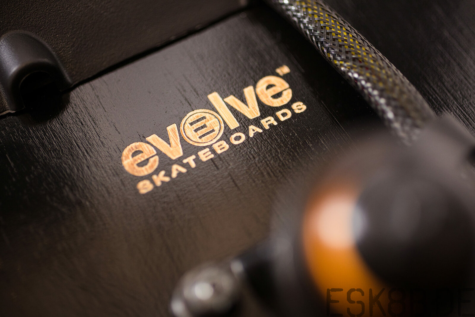 Evolve ONE Elektroskateboard
http://www.evolveskateboards.de/